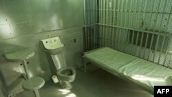 Zatvorska ćelija "Kuće smrti", u koju se 24 sata prije pogubljenja smještaju osuđenici na smrt, u Finiksu, Arizona