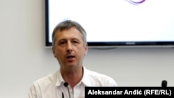 Neven Anđelić, profesor na Regent's University u Londonu