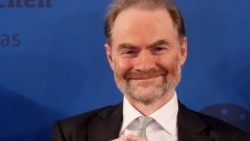 Тімоті Ґартон Еш