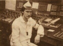 Олексій Бреус, інженер-ядерник, під час роботи на 4-му енергоблоці Чорнобильської АЕС. 1984 рік. Світлина з архіву Олексія Бреуса