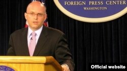 Заступник держсекретаря США Філіп Рікер, Вашингтон, 1 грудня 2011 року