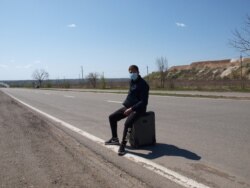 Житель окупованої Макіївки, якого не пропустили через КПВВ «Новотроїцьке»