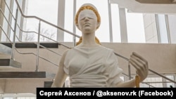 Статуя Фемиды в подконтрольном России Джанкойском районном суде, 20 марта 2020 года