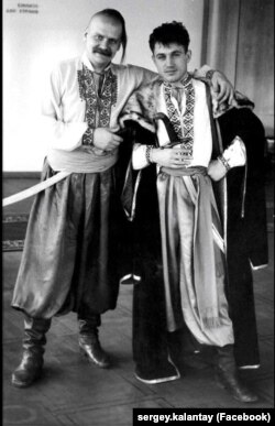 Комедійний дует «Лис Микита» (праворуч Анатолій Гнатюк)