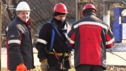 У США штрафи за порушення на шахті накладають саме на власника – компанію, бенефіціаром якої є Рінат Ахметов. А в Україні до відповідальності притягують працівників його заводу