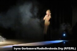 Сцены из спектакля по пьесе Льюиса Кэрролла «Охота на Снарка»