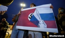 Під час протесту в Молдові біля посольства Росії проти російського масштабного вторгнення до України. Кишинів, 24 лютого 2022 року