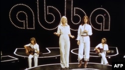 Группа ABBA, 1976 год