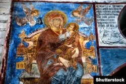 Фреска «Всецариця» в церкві Спаса на Берестові