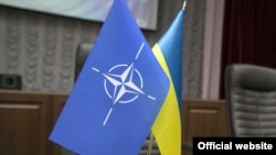 Дипломати водночас зауважили, що комюніке ще в процесі редагування і може змінитися