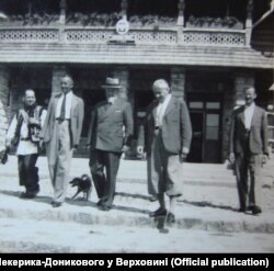 Петро Шекерик-Доників, невідомий, Яків Невестюк, Станіслав Вінценз, Михайло Поздановський у Верховині