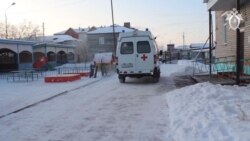 Скорая во дворе детсада "Сказка"