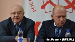 Фадбир Сафин (слева)