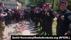 Українські силовики біля Куликового поля. Одеса, 2 травня 2016 року