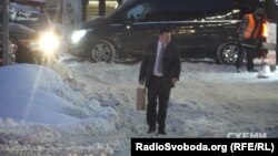 Чоловік з пакетом – Олександр Кондратенко