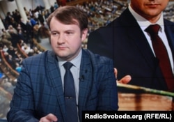 Петро Олещук, політолог