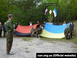 Пам’ятник біля села Антонівці, де був розташований табір Воєнної округи УПА «Волинь-Південь»