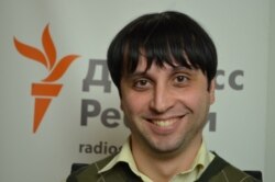 Максим Петров