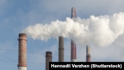 За словами Зеленського, також внаслідок удару є поранені