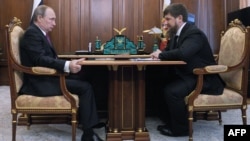 Архівна світлина. Володимир Путін і Рамзан Кадиров (праворуч). Москва, 2016 рік