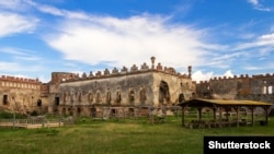 Меджибізький замок. Хмельниччина