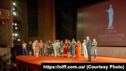 Знімальна група фільму «Донбас» на Одеському міжнародному кінофестивалі