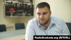 Гендиректор держпідприємства «СЕТАМ» Віктор Вишньов каже, що раніше всі компанії, які займалися реалізацією арештованого майна, були наближені до «сім’ї» Януковича