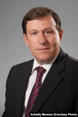 Аркадій Мошес