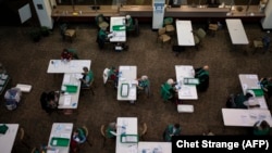 У США продовжують підрахунок голосів на президентських виборах