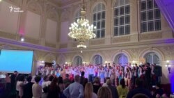 У Празі в палаці культури Жофін лунає український «Щедрик» У Празі в палаці культури Жофін лунає український «Щедрик»