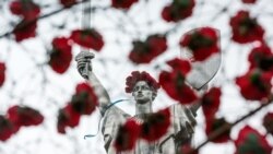 Історична Свобода | «Ніколи знову» vs «Можем повторить» – як змінюється сприйняття Другої світової війни Історична Свобода | «Ніколи знову» vs «Можем повторить» – як змінюється сприйняття Другої світової війни