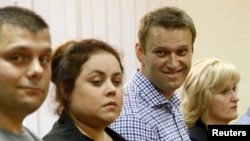 Оглашение приговора по делу "Кировлеса", 18 июля 2013 года