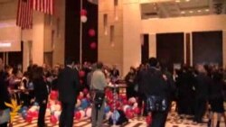 Таҷлили пирӯзии Обама дар Душанбе Таҷлили пирӯзии Обама дар Душанбе