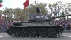 У Білорусі відзначили «День перемоги» парадом попри епідемію COVID-19 – відео У Білорусі відзначили «День перемоги» парадом попри епідемію COVID-19 – відео