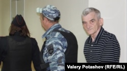 Юрий Дмитриев