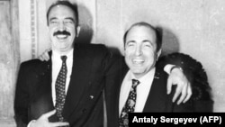 Николай Глушков (слева) и Борис Березовский, 28 октября 1994 года