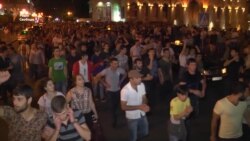 Вірменія: акція підтримки членів групи «Сасна црер» (відео) Вірменія: акція підтримки членів групи «Сасна црер» (відео)