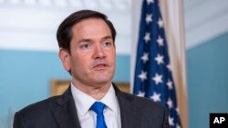 Марко Рубіо заявив, що на можливу спробу перекрити протоку дадуть відповідь не лише США, а й інші країни