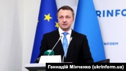 Кабінет міністрів обрав Тараса Кременя уповноваженим із захисту української мови у 2020 році