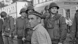 "Автономия закончилась". Казанский фотограф о том, как Татарстан пришел к суверенитету "Автономия закончилась". Казанский фотограф о том, как Татарстан пришел к суверенитету