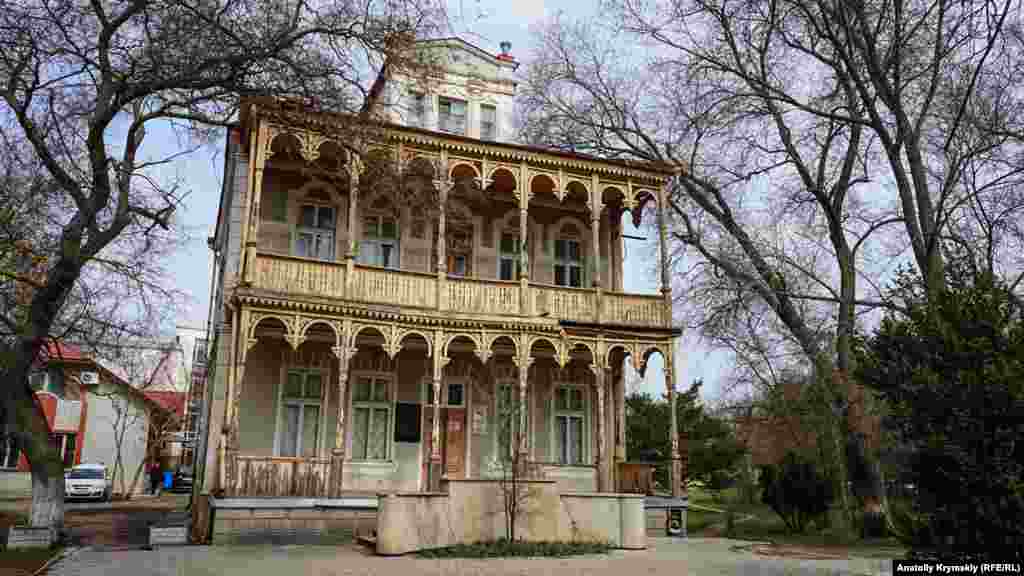 Дача «Альпийская роза» 1910 года постройки на улице Горького нуждается в капитальной реставрации