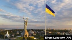 «Всі озвучені Путіним ультиматуми вже багато разів лунали з Москви. Вони спрямовані на те, щоби ввести в оману міжнародну спільноту, підірвати дипломатичні зусилля щодо досягнення справедливого миру»