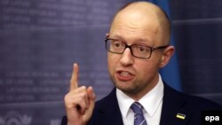 Арсеній Яценюк, прем'єр-міністр України