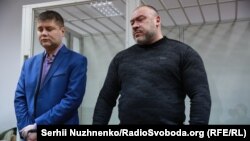 Юрій Крисін (справа) і його захисник