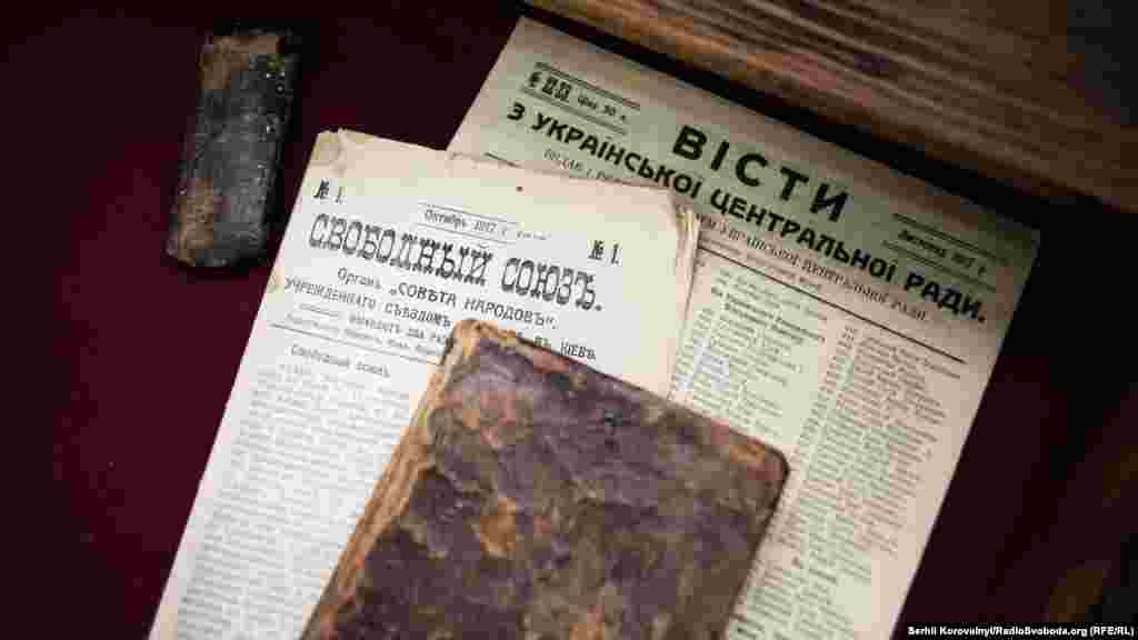 Михайло Грушевський, окрім політичної діяльності, працював редактором двох газет: «Вісті з української Центральної Ради» та «Свободный Союзъ»