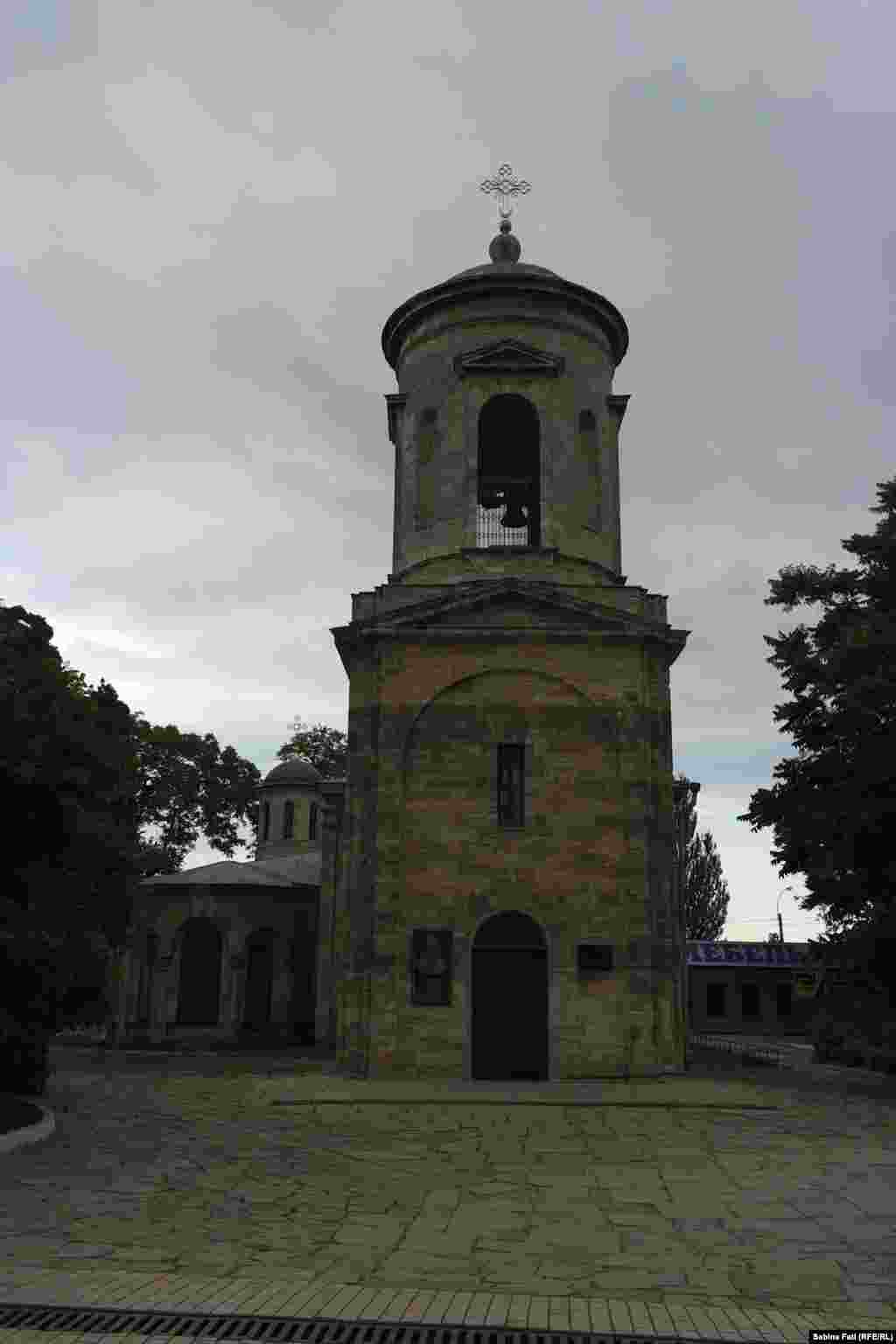 Старейший памятник на территории Крыма – Храм Святого Иоанна Предтечи. Православная святыня считается самой старой на территории Крыма, строительство которой датируется VI веком