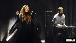 Водночас Kazka готова представити Україну на конкурсi в наступному році, якщо їх оберуть