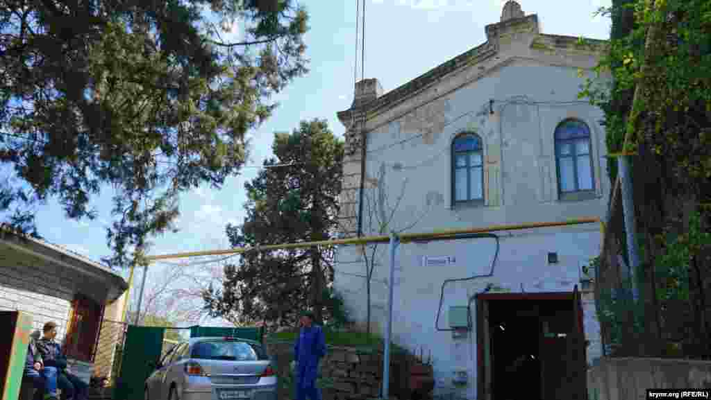 Особняк жены князя Голицына давно превращен в обычный многоквартирный дом