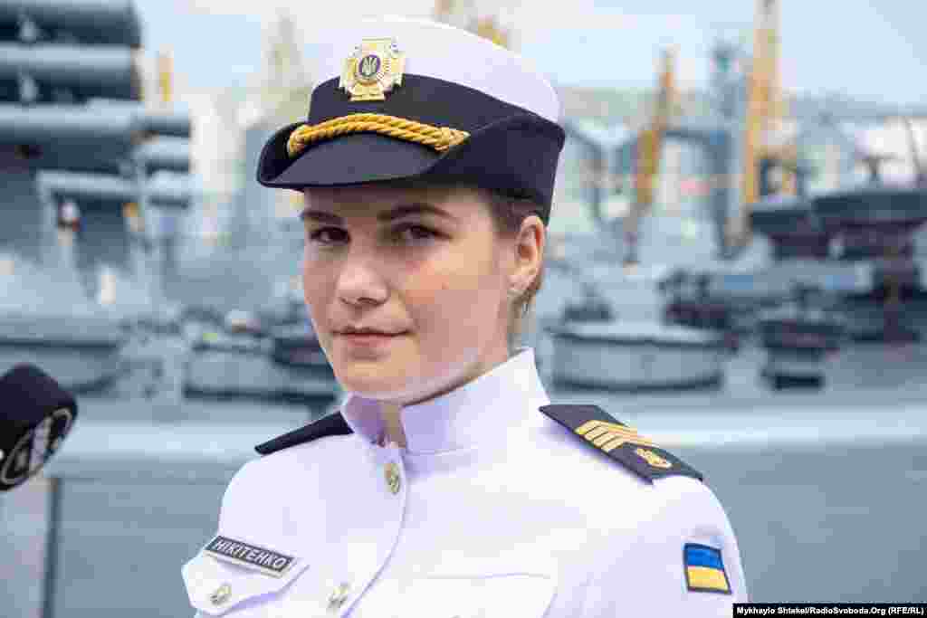 Одна з нагороджених до Дня ВМСУ моряків Катерина Никитенко, головний старшина, інструктор навчального взводу водолазної школи 