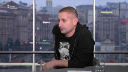 Треба боротися за громадян України, які по той бік фронту – Сергій Жадан Треба боротися за громадян України, які по той бік фронту – Сергій Жадан